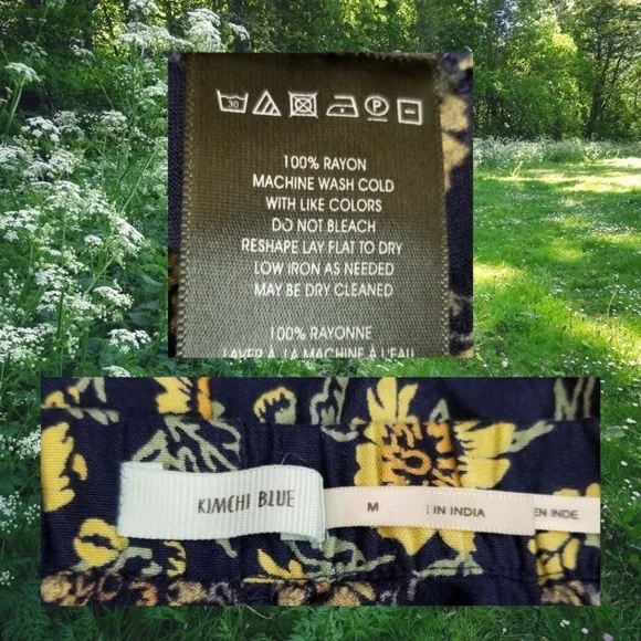 NWOT Kimchi Blue Daisy Mini Skirt - Picture 4 of 5